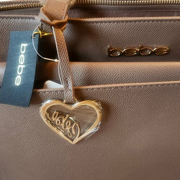 Stylish Bebe 2-in-1 Tote & Crossbody Set – Brand New with Tags! - Picture 3 of 3